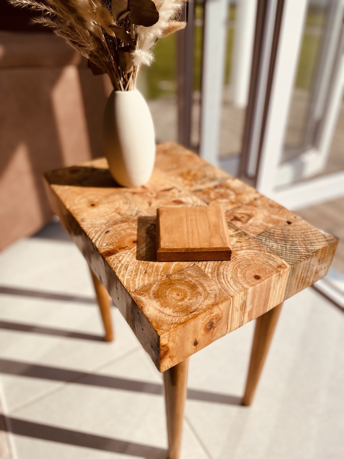Native pine ingrain side table
