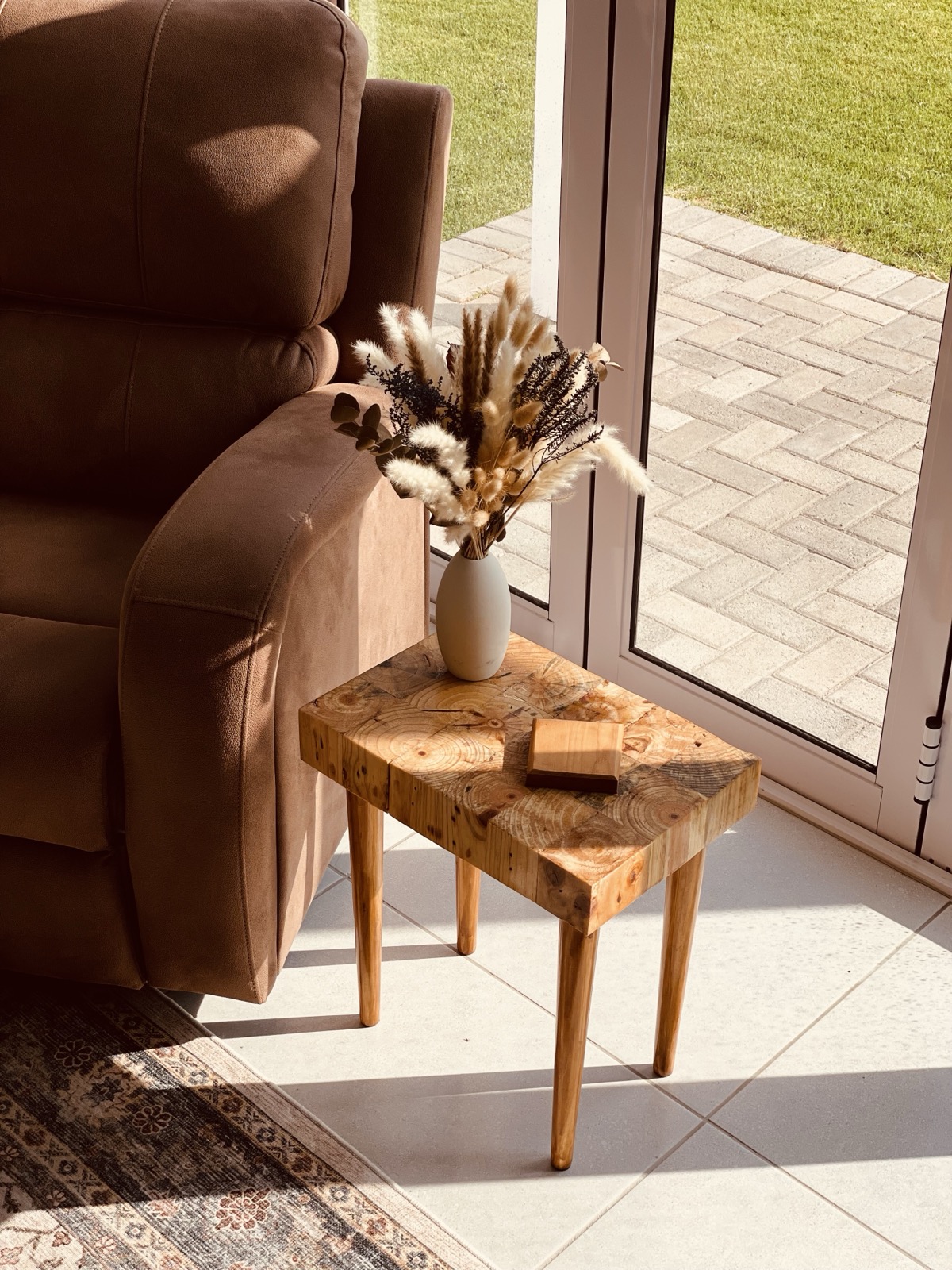 Native pine ingrain side table